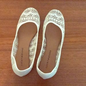 white lace ballet flats